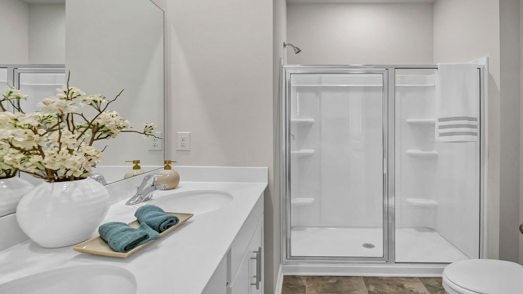 Furnished interior view inside a new home in Grand Oaks, Columbia (Image 16).