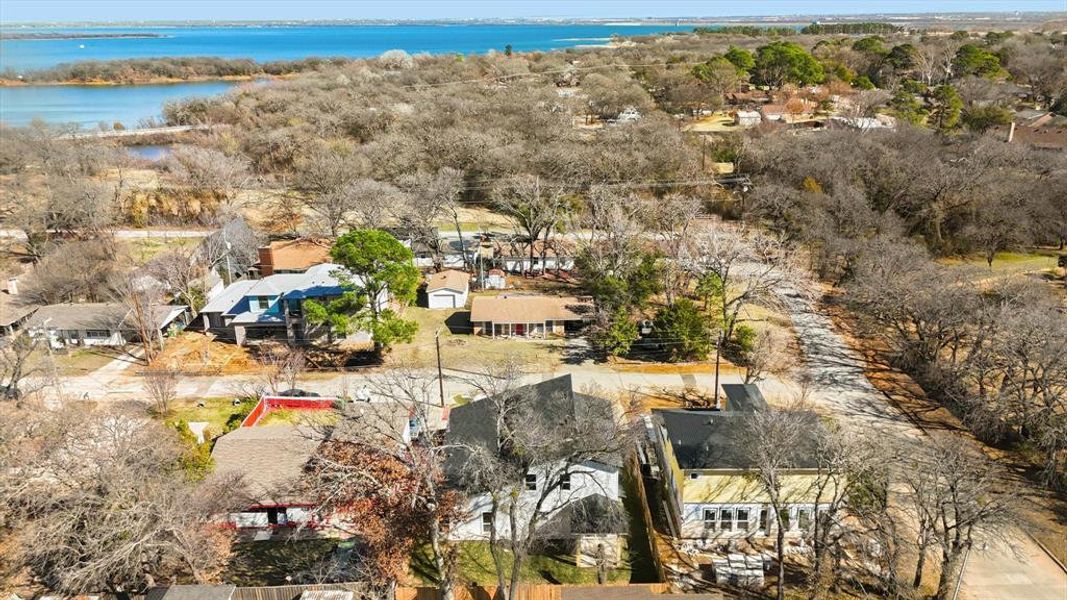 Image 33 of a home in . Image 33 of a home in .