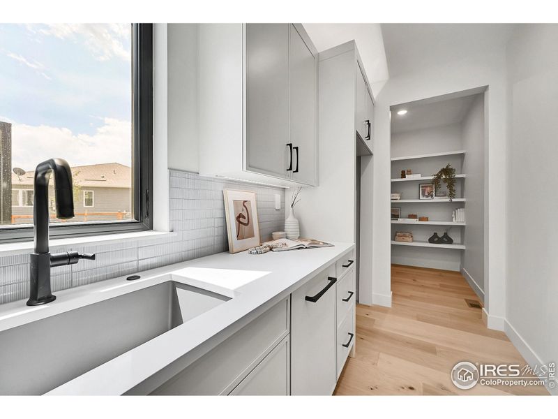 Prep Kitchen and Butlers Pantry