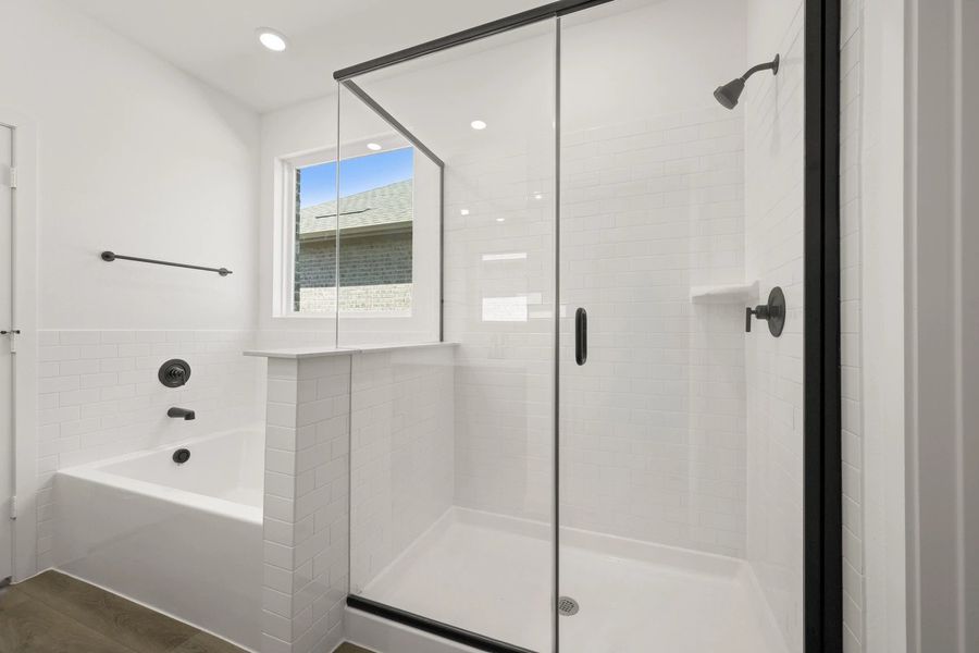 Primary Bathroom featuring the Oxford Collection