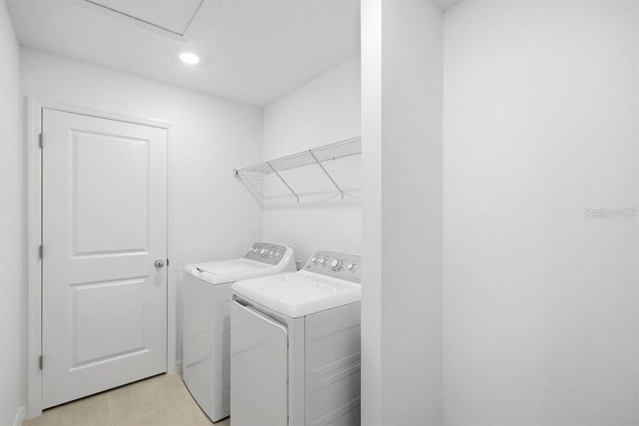 Furnished interior view inside a new home in Waterstone, Groveland (Image 13).