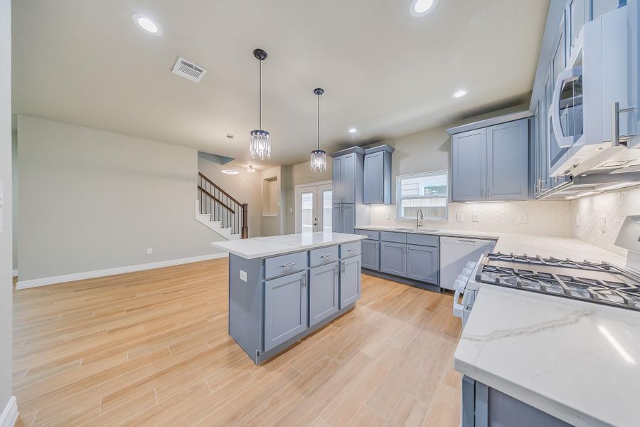 Image 7 of a home in . Image 7 of a home in .