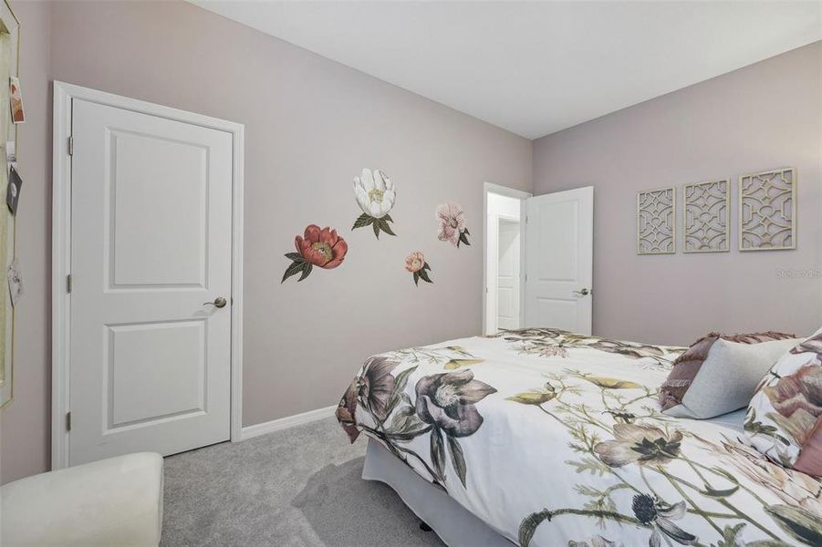Furnished interior view inside a new home in Scenic Terrace, Lake Hamilton (Image 10).