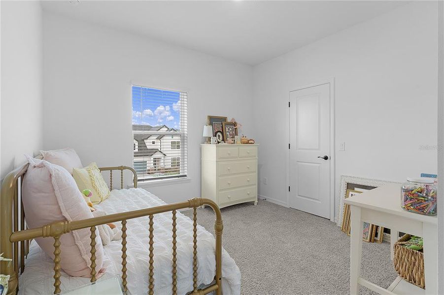 Furnished interior view inside a new home in , Clermont (Image 42).