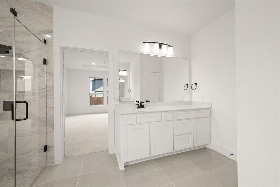 Furnished interior view inside a new home in High Country, Burleson (Image 11).