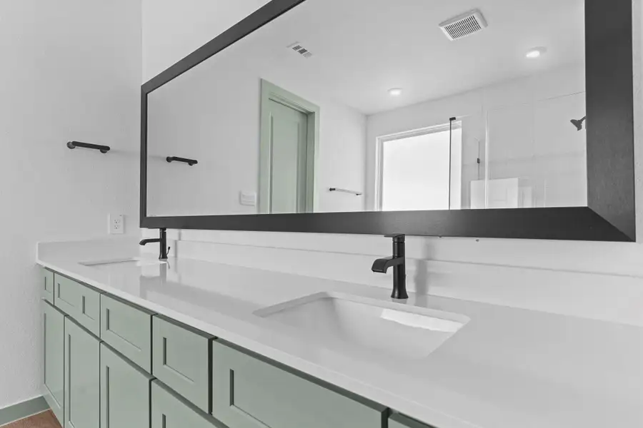 Close-up of interior finishes inside a home in Alexander, Pearland (Image 8). Close-up of interior finishes inside a home in Alexander, Pearland (Image 8).