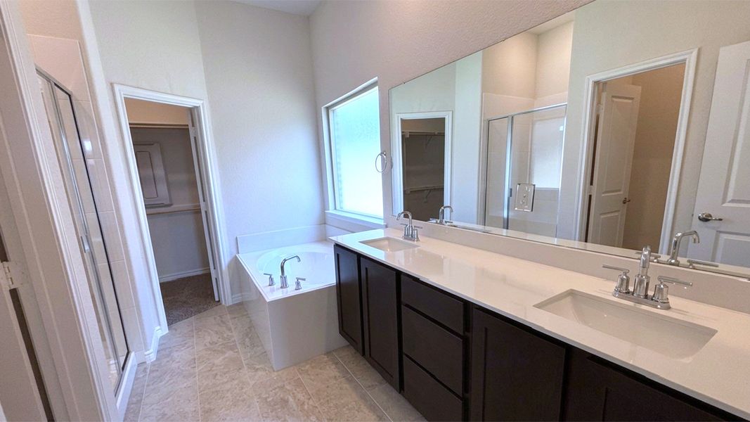 Furnished interior view inside a new home in Lakewood Trails, Forney (Image 5).