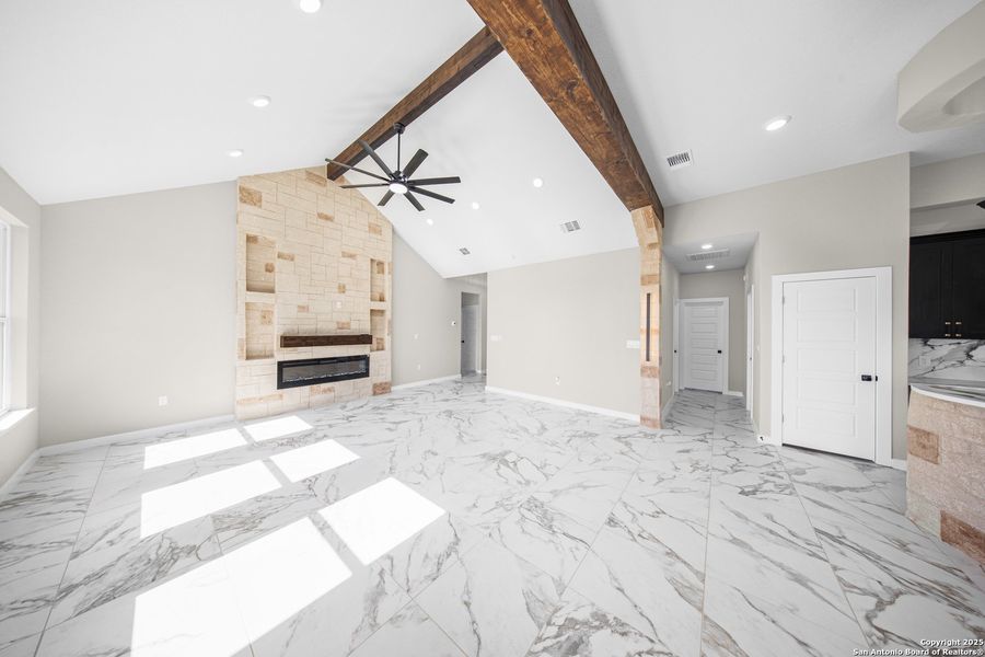 Spacious, unfurnished interior of a new home in , San Antonio (Image 18). Spacious, unfurnished interior of a new home in , San Antonio (Image 18).