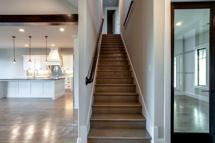 REPRESENTATIVE PHOTO REPRESENTATIVE PHOTO