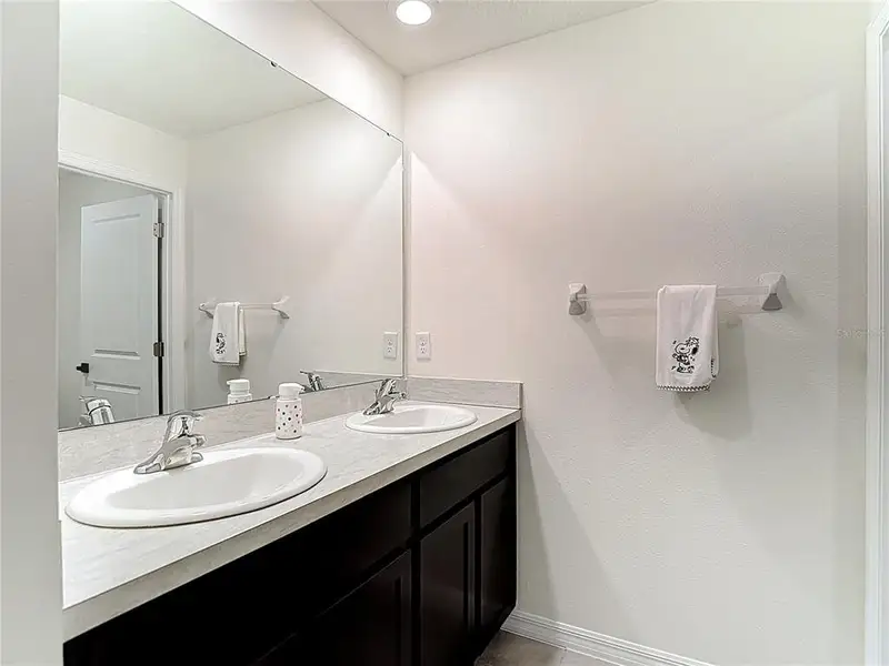 Image 53 of a home in River Park. Image 53 of a home in River Park.