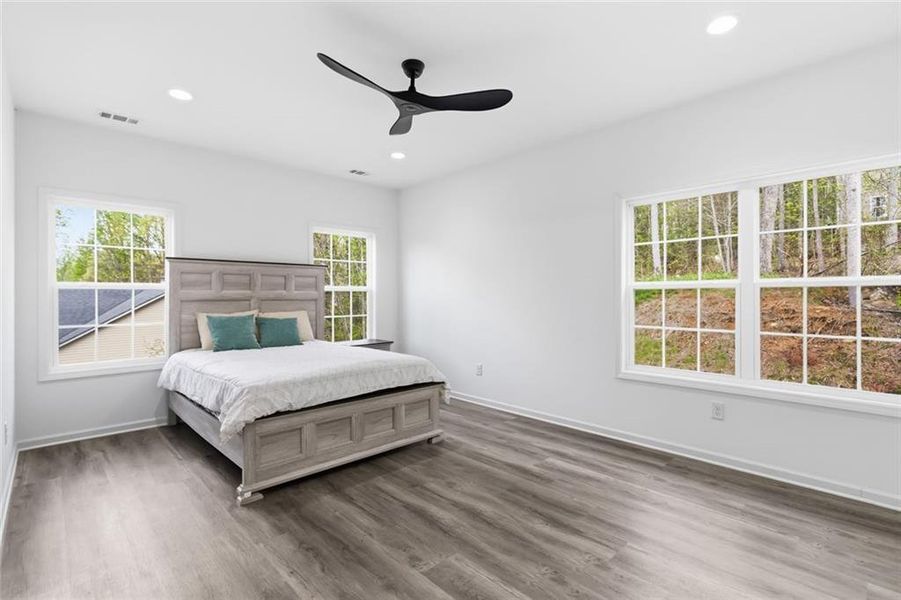 Furnished interior view inside a new home in , Gainesville (Image 14).