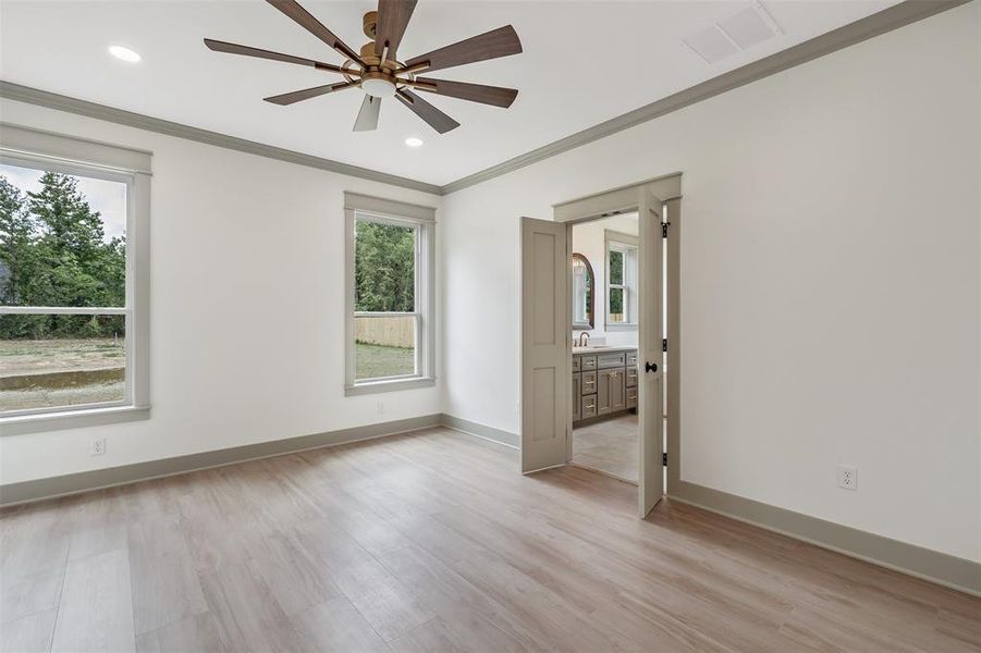 Spacious, unfurnished interior of a new home in , Flint (Image 26).