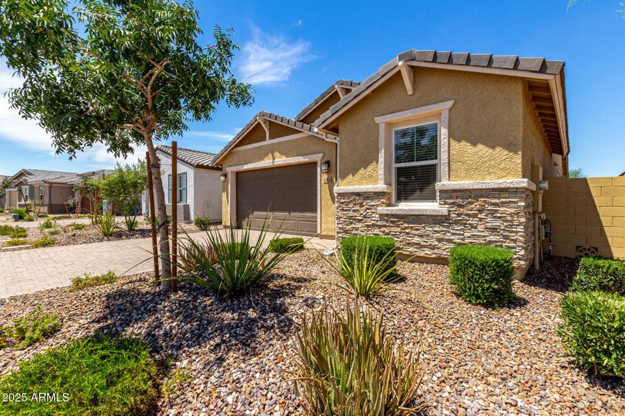 04 Trumbull 04 Trumbull