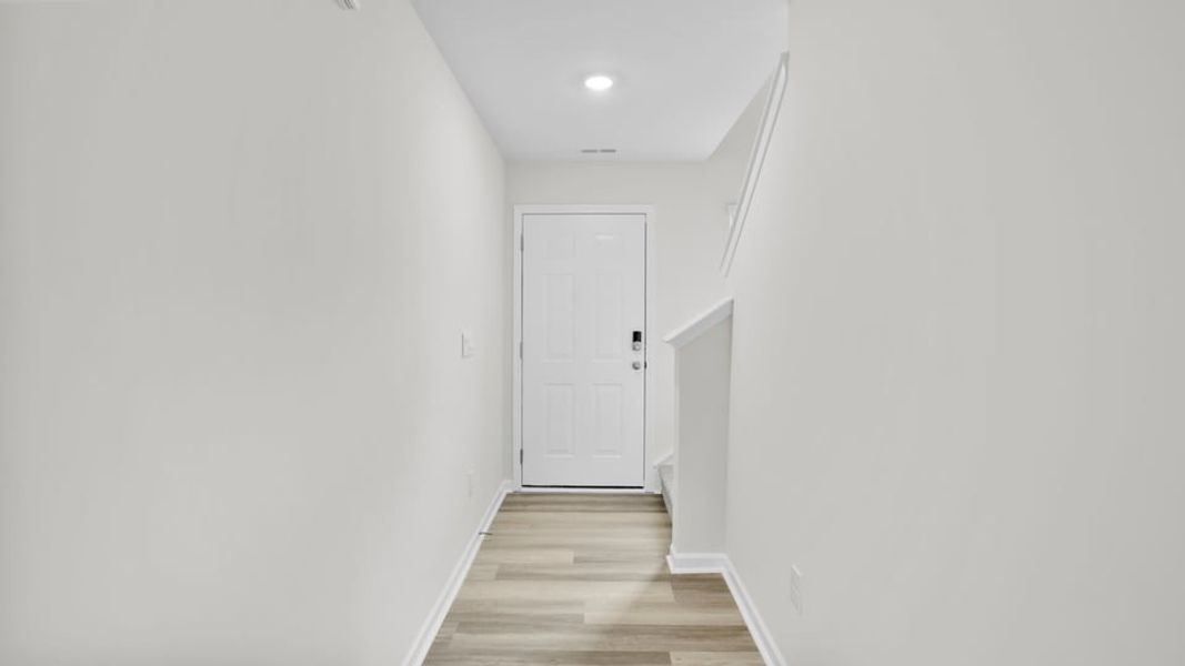 Spacious, unfurnished interior of a new home in Covington Village, Greer (Image 20).