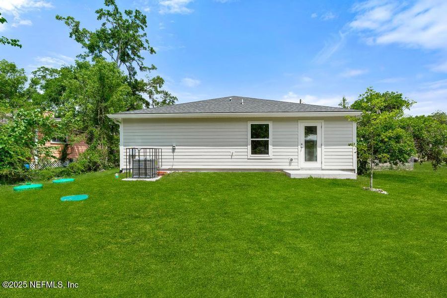 Exterior details and patio area of a home in , Jacksonville (Image 4). Exterior details and patio area of a home in , Jacksonville (Image 4).
