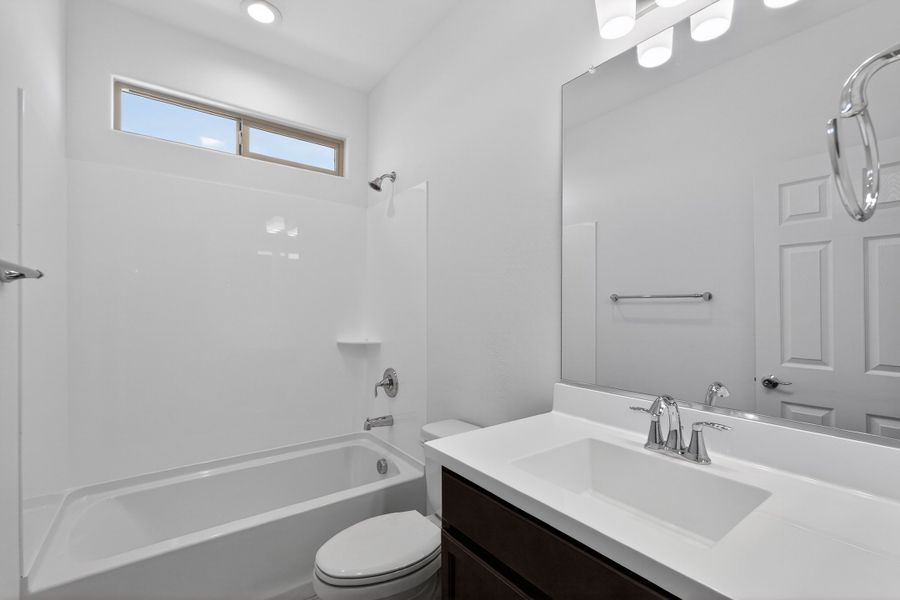 Furnished interior view inside a new home in Allen Ranches, Litchfield Park (Image 17).