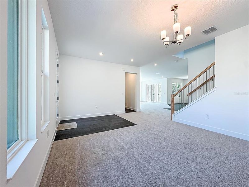 Spacious, unfurnished interior of a new home in , Tampa (Image 64).