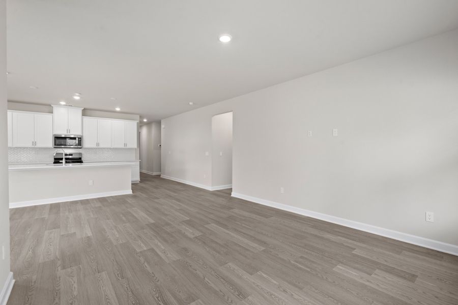 Spacious, unfurnished interior of a new home in Cypress Ridge - The Coastline Series, Longs (Image 17).