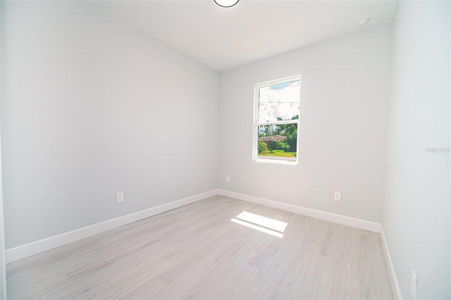 Spacious, unfurnished interior of a new home in , Kissimmee (Image 37).