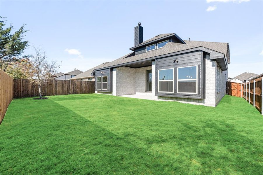 Exterior details and patio area of a home in Willow Wood Classic 50, McKinney (Image 3).