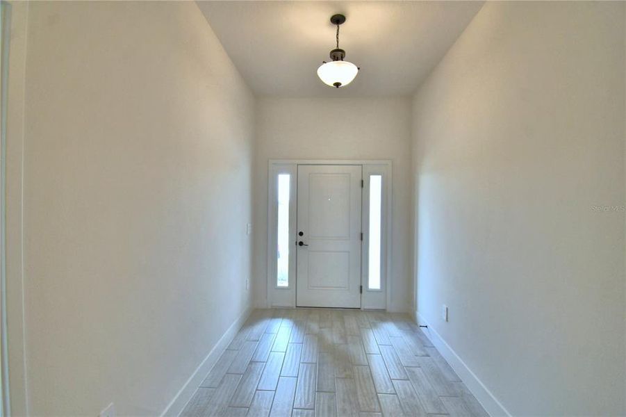 Spacious, unfurnished interior of a new home in Cadence Crossing, Auburndale (Image 21). Spacious, unfurnished interior of a new home in Cadence Crossing, Auburndale (Image 21).