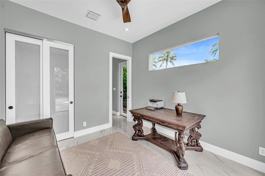 Furnished interior view inside a new home in , Oakland Park (Image 14).