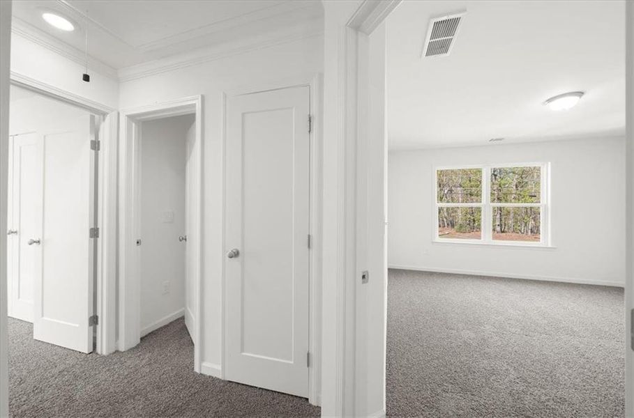 Spacious, unfurnished interior of a new home in , Gainesville (Image 58).