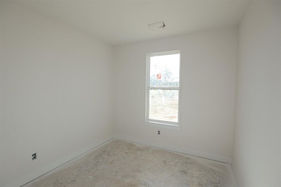 Spacious, unfurnished interior of a new home in Sorella, Tomball (Image 7). Spacious, unfurnished interior of a new home in Sorella, Tomball (Image 7).
