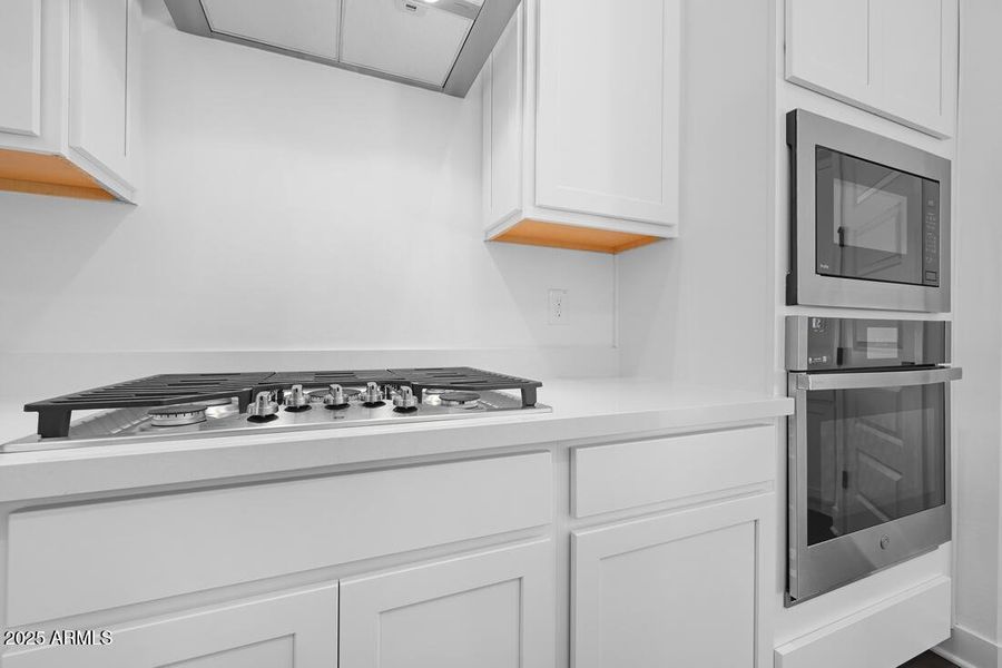 hj-az-phoenix-lucero-hazel-lot-52-kitche