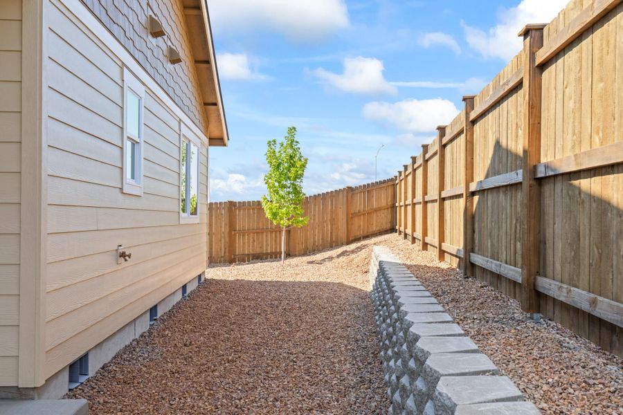 Exterior details and patio area of a home in IronHorse, Prineville (Image 16). Exterior details and patio area of a home in IronHorse, Prineville (Image 16).