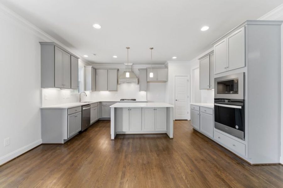 Representative furnished interior of a home built from the Fairfield Lux by Keystone Homes NC in Weybridge, Burlington (Image 16).