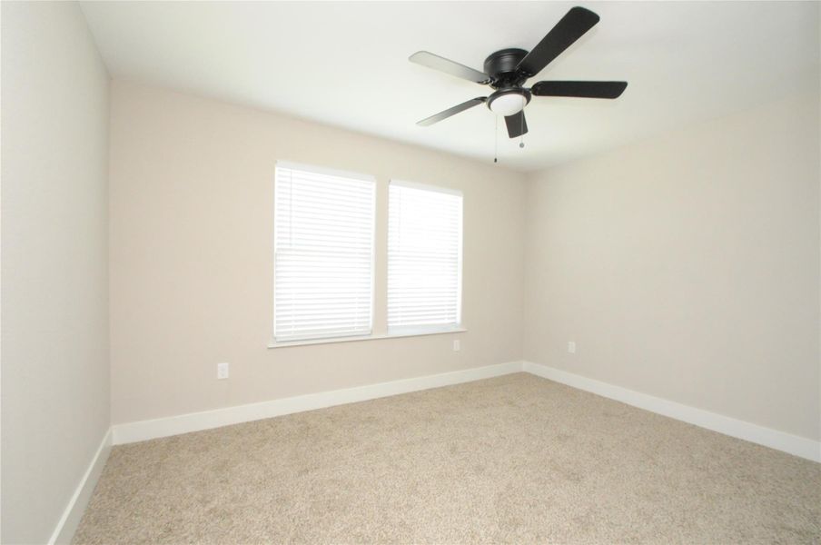 Spacious, unfurnished interior of a new home in , Houston (Image 32).