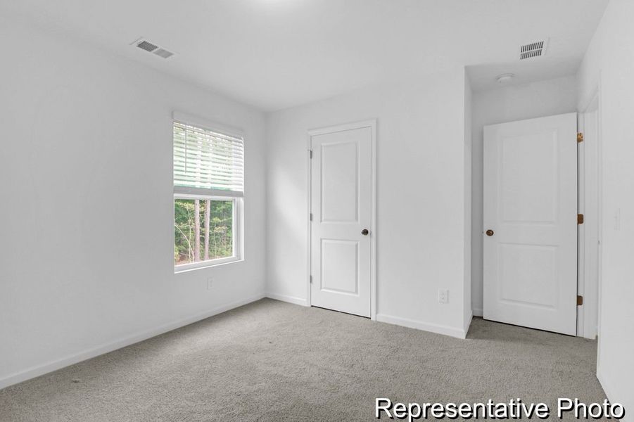Spacious, unfurnished interior of a new home in Masons Mill, Erwin (Image 22).