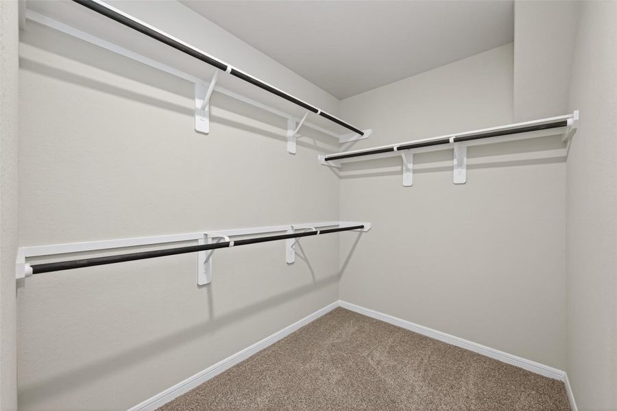 Spacious, unfurnished interior of a new home in Woodland Lakes, Houston (Image 37).