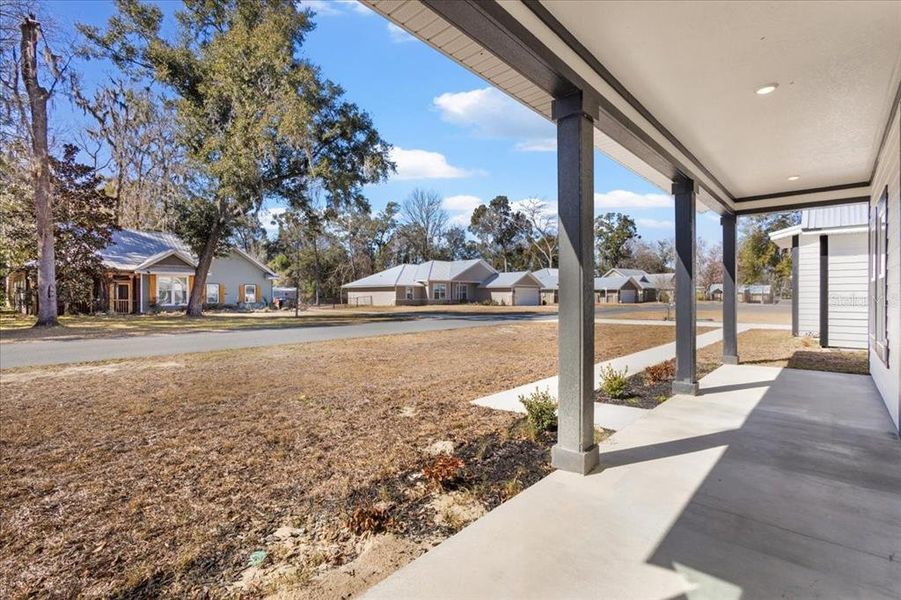 Exterior details and patio area of a home in , Fanning Springs (Image 30).