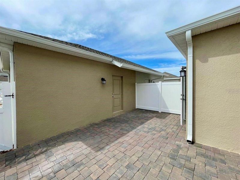 Exterior details and patio area of a home in , Winter Garden (Image 4). Exterior details and patio area of a home in , Winter Garden (Image 4).