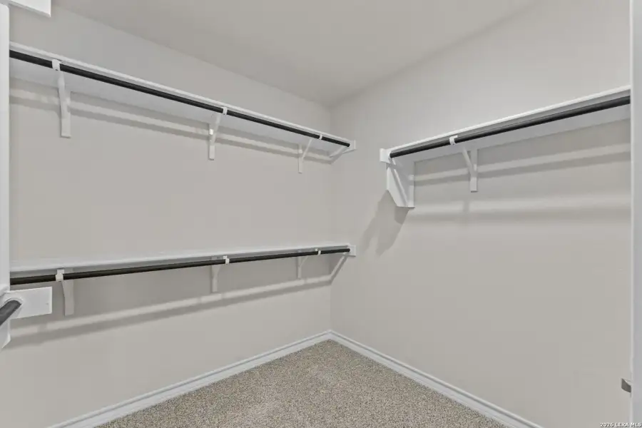 Spacious, unfurnished interior of a new home in Laurel Vistas, San Antonio (Image 15).