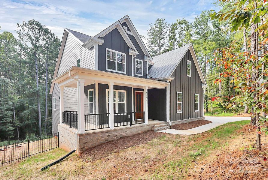 Front exterior of a new home in , Denver, NC, highlighting curb appeal (Image 25). Front exterior of a new home in , Denver, NC, highlighting curb appeal (Image 25).