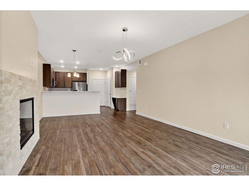 Spacious, unfurnished interior of a new home in , Longmont (Image 14).