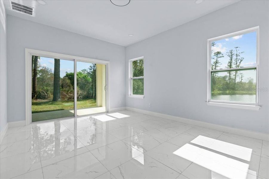 Spacious, unfurnished interior of a new home in , Deltona (Image 16).