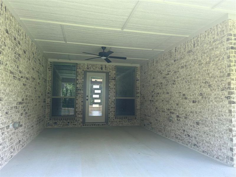 View of patio / terrace with a ceiling fan