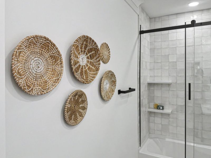 Close-up of interior finishes inside a home in , North Charleston (Image 50).