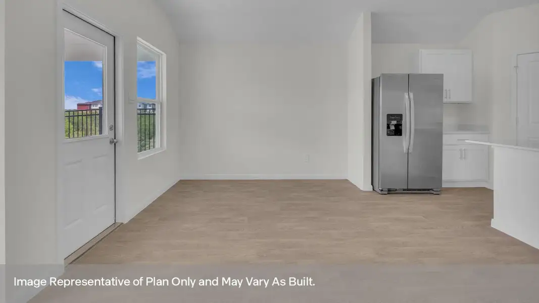 Spacious, unfurnished interior of a new home in Trace, San Marcos (Image 12).