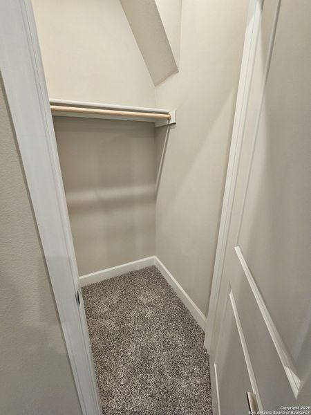 Spacious, unfurnished interior of a new home in , Spring Branch (Image 10).