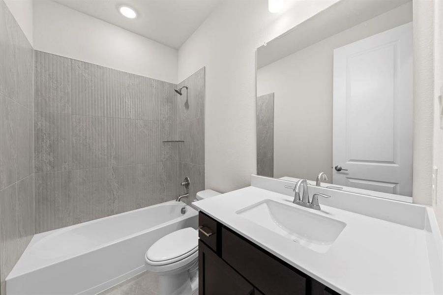 07. 2800 Andora - 3RD Bath 07. 2800 Andora - 3RD Bath