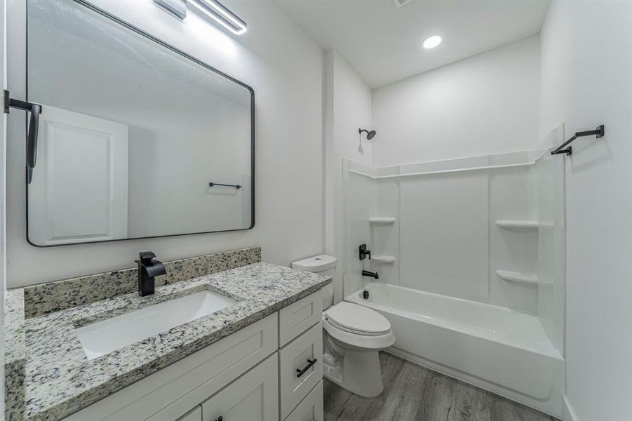 Furnished interior view inside a new home in , Malakoff (Image 6).