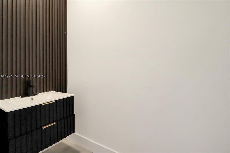 Close-up of interior finishes inside a home in , Homestead (Image 20).