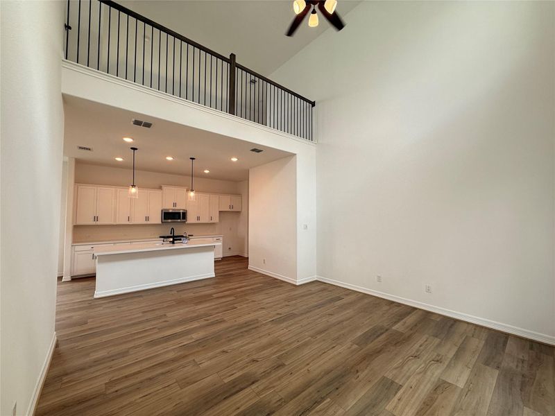 Spacious, unfurnished interior of a new home in Wildrye, Waller (Image 20).