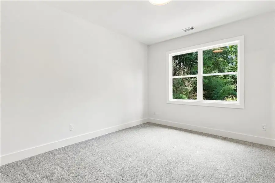 Spacious, unfurnished interior of a new home in , Marietta (Image 46).