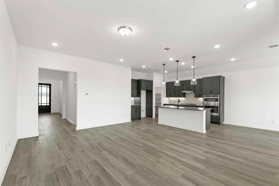 Spacious, unfurnished interior of a new home in Brookshire at Legacy Hills-60s, Celina (Image 14).